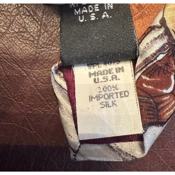 Vintage Tabasco Baseball Novelty Necktie 100% Silk Made in USA 60” x 4” - Picture 12 of 12